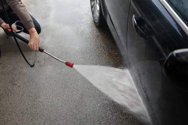Best Garage Pressure Washing  in Elkhorn, WI